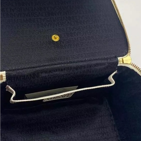 Super rare Gianni Versace ostrich bag 🔥🔥🔥🔥🔥 - Picture 8 of 8